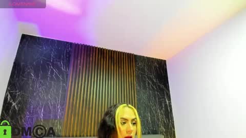 Snapshot of cristallsweett chatting on 05-02-26, 07:41 cristal acosta online show from 05-02-26, 07:41
