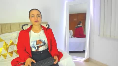 cristal walker online show from 11-24-25, 10:26