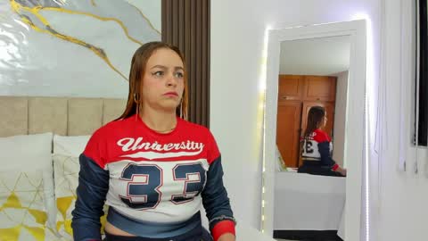 cristal walker online show from 03-25-26, 10:32