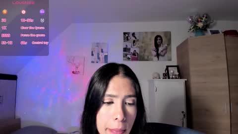 Snapshot of cristamunez chatting on 02-15-26, 03:14 veronika online show from 02-15-26, 03:14