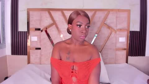 Snapshot of cristhinbrown chatting on 09-13-25, 07:02 cristin online show from 09-13-25, 07:02