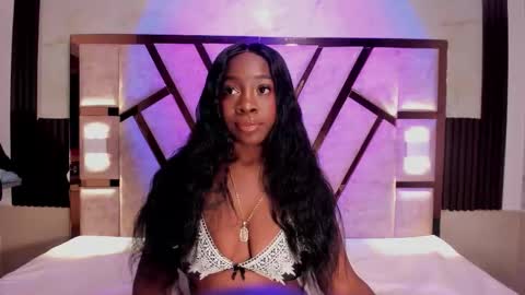 Snapshot of cristhinbrown chatting on 03-08-26, 05:39 cristin online show from 03-08-26, 05:39