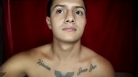 Snapshot of cristian_torres10 chatting on 03-04-25, 01:01 Cristian online show from 03-04-25, 01:01