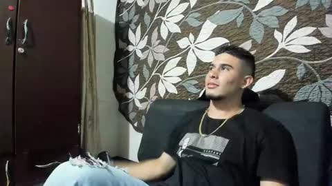 Cristian online show from 01-19-25, 04:12