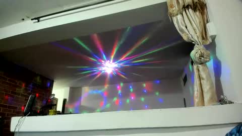 Cristian online show from 02-18-25, 04:48