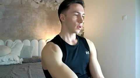 CristianoHailey online show from 03-19-26, 08:35