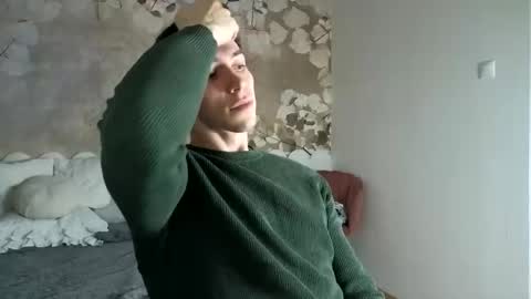 CristianoHailey online show from 03-25-26, 07:20