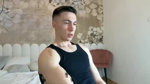 CristianoHailey online show from 04-19-26, 06:10