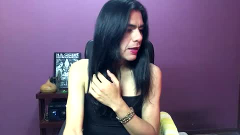 Snapshot of cristinadickclit chatting on 12-14-25, 03:12 Cristina Dick Clit online show from 12-14-25, 03:12