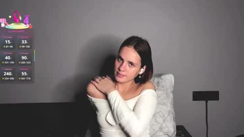 Snapshot of cristinevaissiere chatting on 10-09-25, 04:05 Anne online show from 10-09-25, 04:05