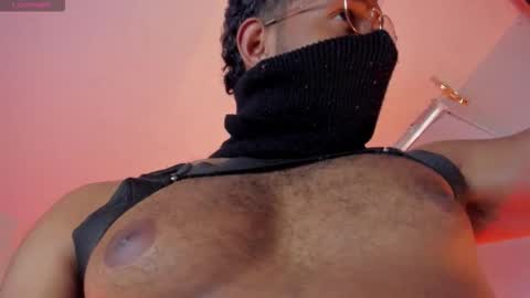 Snapshot of criston_monrrone chatting on 02-25-26, 09:57 Criston online show from 02-25-26, 09:57