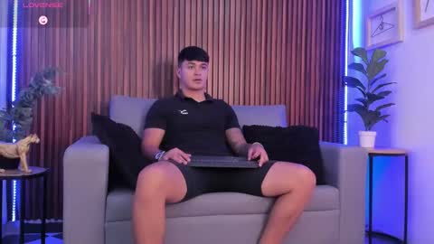 Cristopher online show from 02-26-26, 01:21