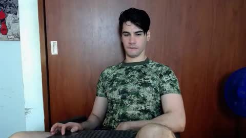 cristopher online show from 11-25-25, 09:48