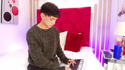 Snapshot of cristopher_wild chatting on 03-12-26, 08:37 Cristopher online show from 03-12-26, 08:37