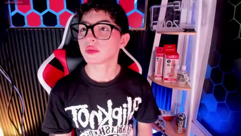 Cristopher  online show from 04-30-26, 08:57