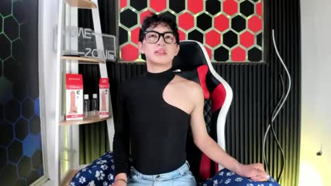 Cristopher  online show from 05-02-26, 08:47