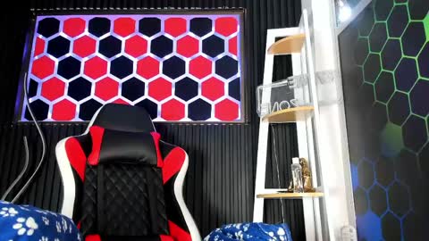Cristopher  online show from 05-31-26, 08:10