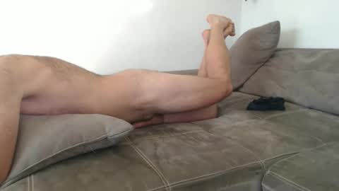 Snapshot of crisup1980 chatting on 11-28-25, 10:51 crisup1980 online show from 11-28-25, 10:51