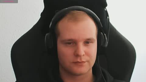 Snapshot of croissant911 chatting on 03-10-26, 08:41 Anderson online show from 03-10-26, 08:41