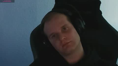 Snapshot of croissant911 chatting on 03-18-26, 02:09 Anderson online show from 03-18-26, 02:09