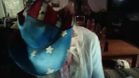 Snapshot of crossdrsr1 chatting on 01-09-26, 10:18 crossdrsr1 online show from 01-09-26, 10:18