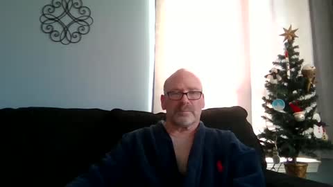 Snapshot of cruising_guy chatting on 12-12-24, 07:48 fun guy online show from 12-12-24, 07:48