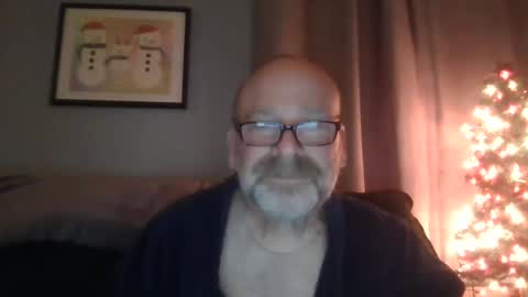 Snapshot of cruising_guy chatting on 02-02-26, 05:50 fun guy online show from 02-02-26, 05:50