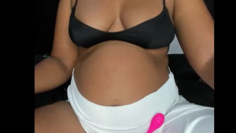 Snapshot of cry_babyy5 chatting on 02-02-26, 12:09 cry online show from 02-02-26, 12:09