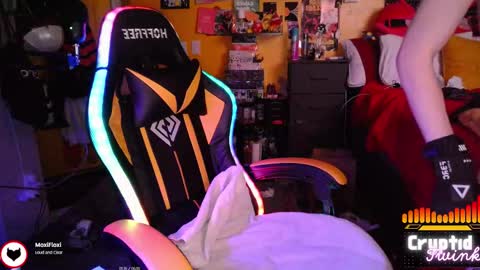 CryptidTwink online show from 02-27-26, 07:41