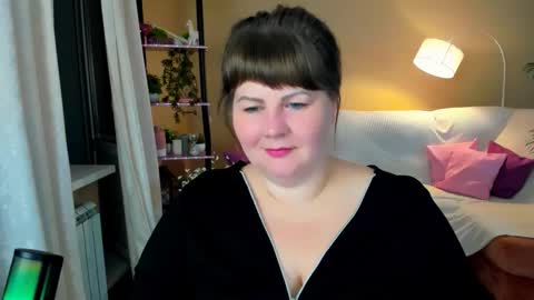 Snapshot of crystaalstaar chatting on 09-30-25, 07:52 Anna online show from 09-30-25, 07:52