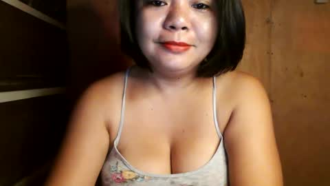 Snapshot of crystal_april chatting on 02-15-25, 05:50 Crys online show from 02-15-25, 05:50