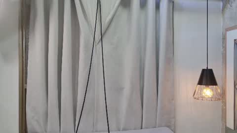 Snapshot of crystal_gilton chatting on 06-28-26, 07:09 crystal_gilton online show from 06-28-26, 07:09