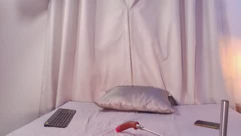 Snapshot of crystal_gilton chatting on 07-01-26, 07:13 crystal_gilton online show from 07-01-26, 07:13