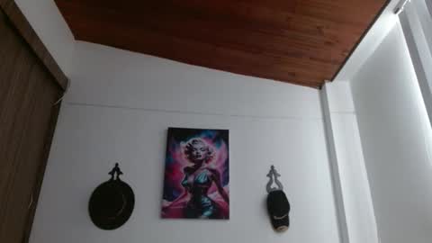 Crystal Blaze online show from 04-11-26, 12:31