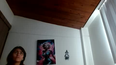 Crystal Blaze online show from 06-13-26, 05:44