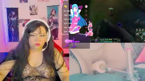 Snapshot of crystal_velvet01 chatting on 07-25-26, 09:34 crystal online show from 07-25-26, 09:34