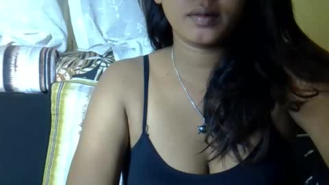 Snapshot of crystalbellax chatting on 06-03-26, 06:27 crystalbellax online show from 06-03-26, 06:27