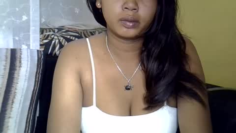 Snapshot of crystalbellax chatting on 06-25-26, 06:29 crystalbellax online show from 06-25-26, 06:29