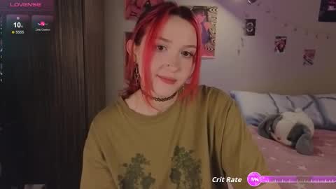 Snapshot of crystalblaze_ chatting on 10-19-25, 07:58 Grace online show from 10-19-25, 07:58