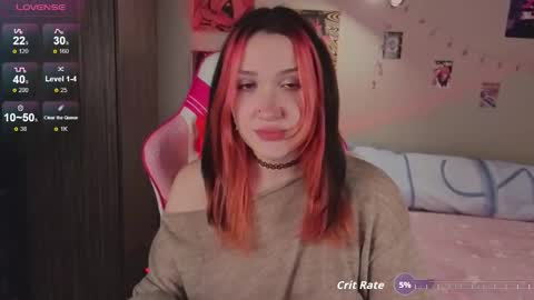 Snapshot of crystalblaze_ chatting on 11-22-25, 09:03 Grace online show from 11-22-25, 09:03