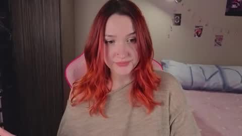 Snapshot of crystalblaze_ chatting on 12-03-25, 09:35 Grace online show from 12-03-25, 09:35