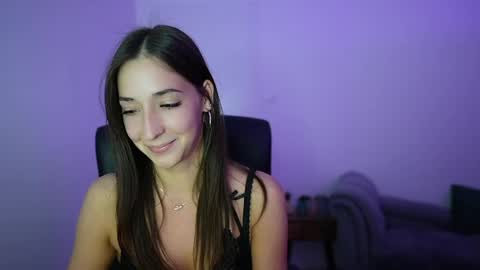 Crystalbrunette18 online show from 05-12-26, 06:05