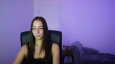 Crystalbrunette18 online show from 06-27-26, 06:35