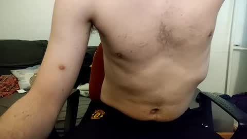 Snapshot of crystalbxy__1 chatting on 03-10-25, 05:33 crystalbxy__1 online show from 03-10-25, 05:33