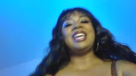 Snapshot of crystalcleo chatting on 02-11-26, 02:27 crystalcleo online show from 02-11-26, 02:27