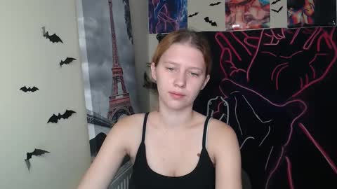 Stella online show from 10-29-25, 07:21