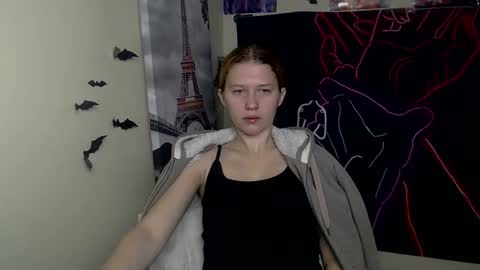 Stella online show from 11-13-25, 07:07