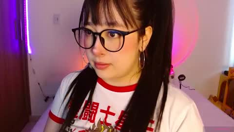 Olivia  online show from 04-24-26, 12:18