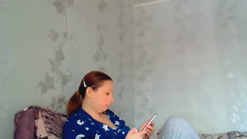 Snapshot of crystallangel chatting on 02-05-26, 11:26 CrystallAngel online show from 02-05-26, 11:26