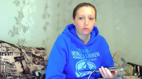 Snapshot of crystallangel chatting on 02-08-26, 04:32 CrystallAngel online show from 02-08-26, 04:32